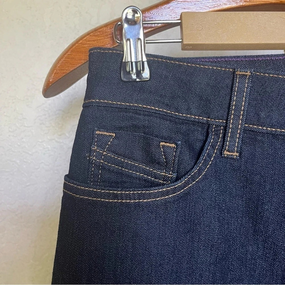 NYDJ ~ Marilyn Straight Dark Wash Jeans - Picture 11 of 15